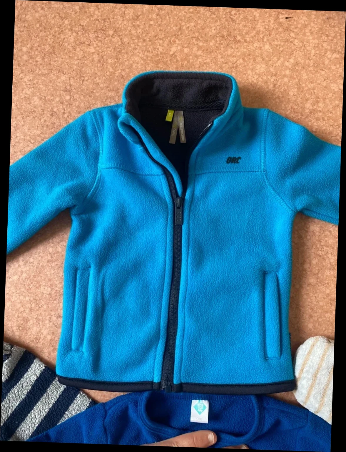 Lot de 4 vêtements bébé garçon 9 mois en très bon état – photo 4